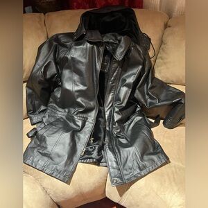 North Ridge Leather coat like new